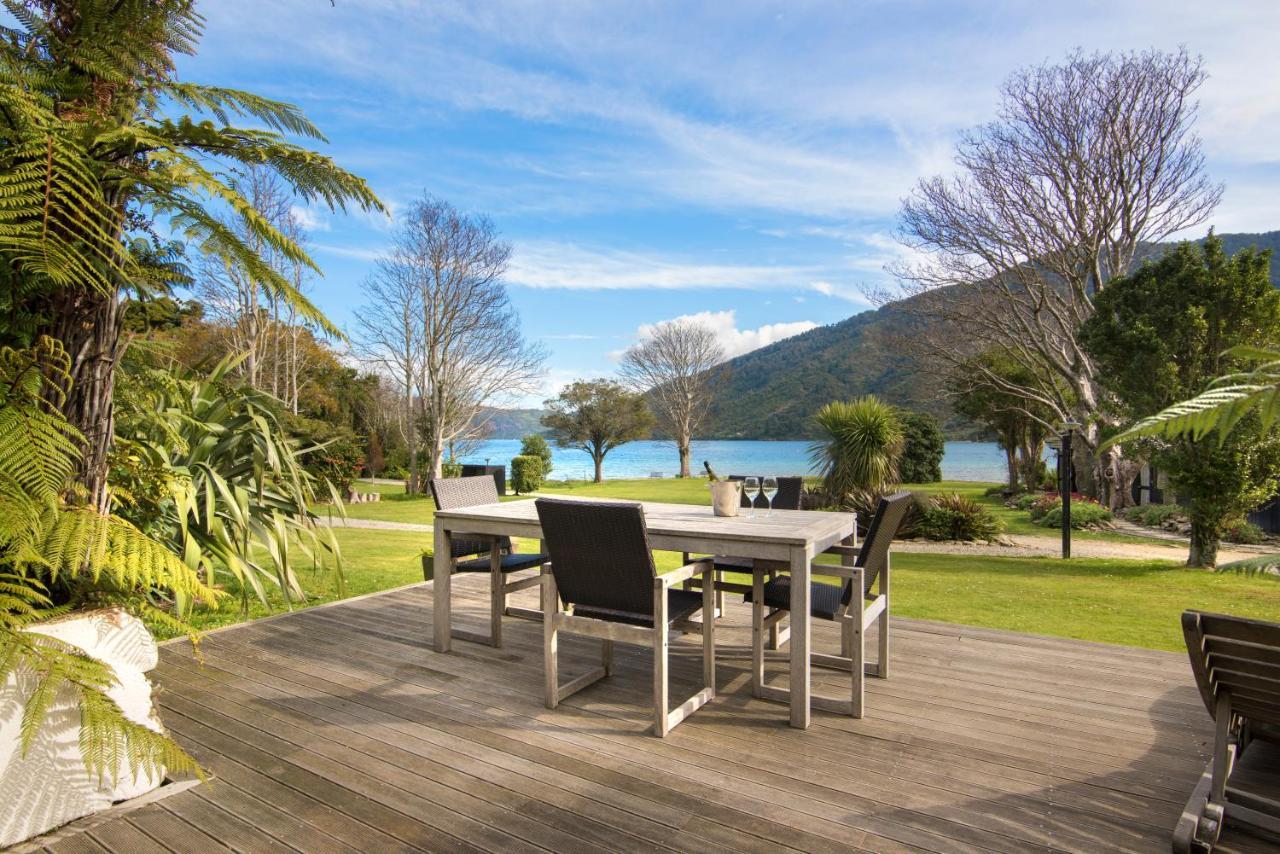 Furneaux Lodge Endeavour Inlet エクステリア 写真
